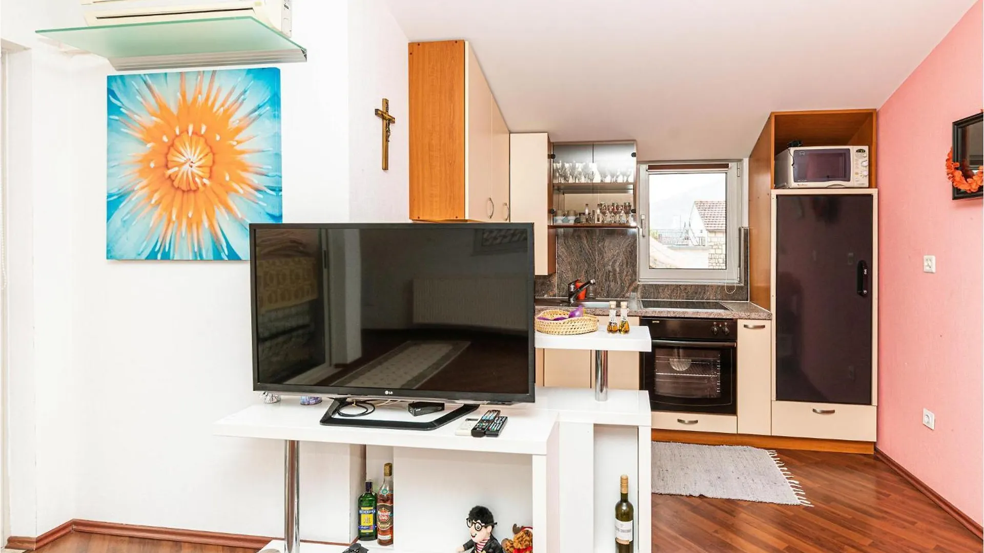 Holiday home Gorgeous Home In Seget Donji With Wifi Trogir