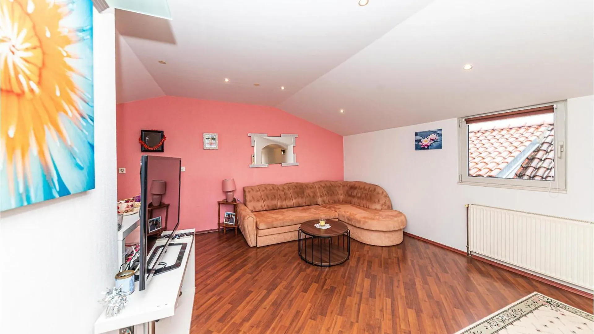 Gorgeous Home In Seget Donji With Wifi Trogir Holiday home
