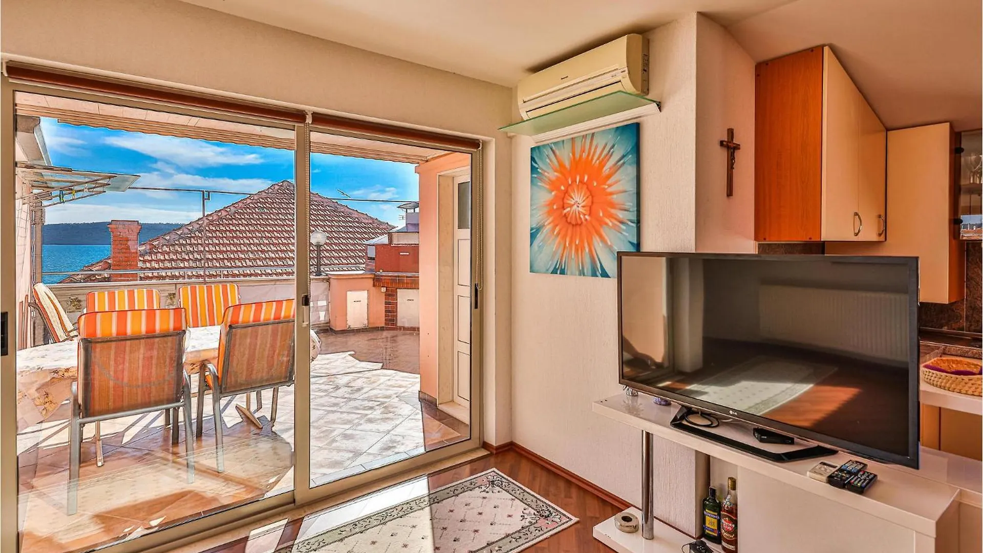 Holiday home Gorgeous Home In Seget Donji With Wifi Trogir