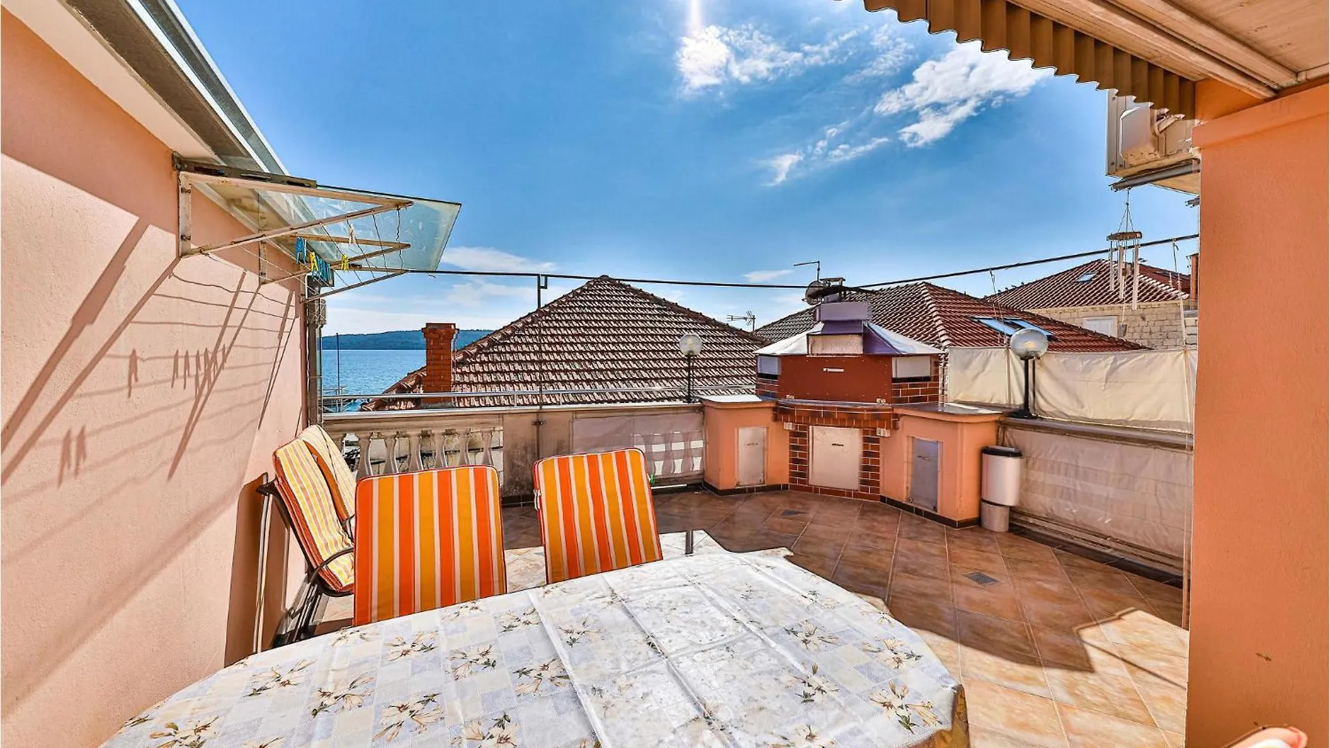 Gorgeous Home In Seget Donji With Wifi Trogir