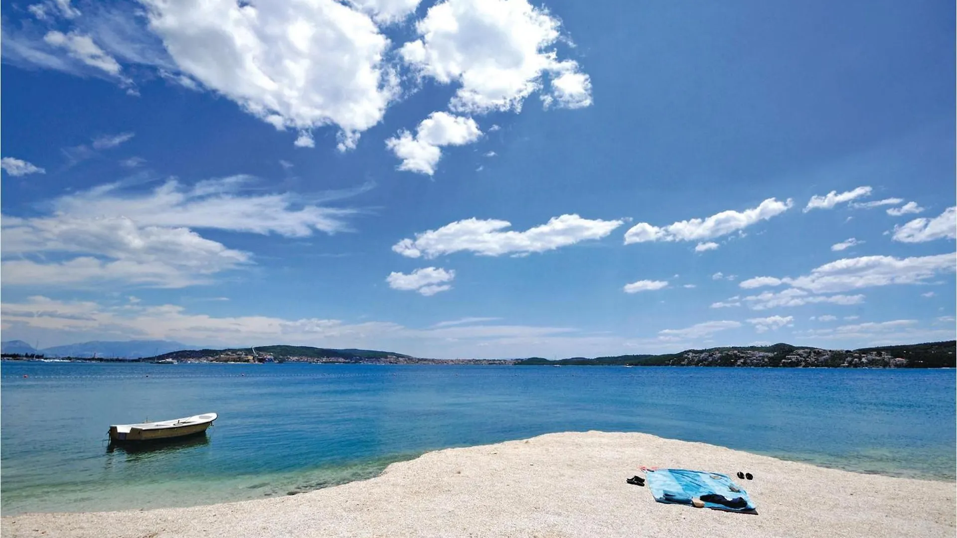 Gorgeous Home In Seget Donji With Wifi Trogir